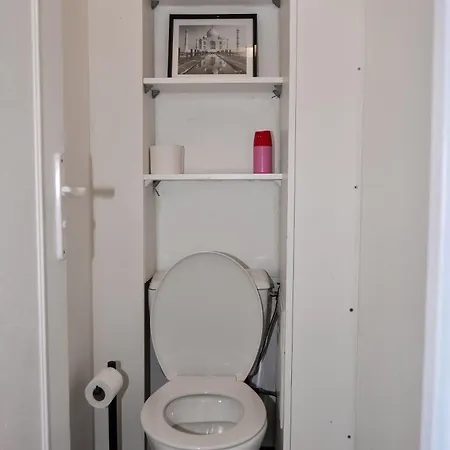 Daz House Apartmán *